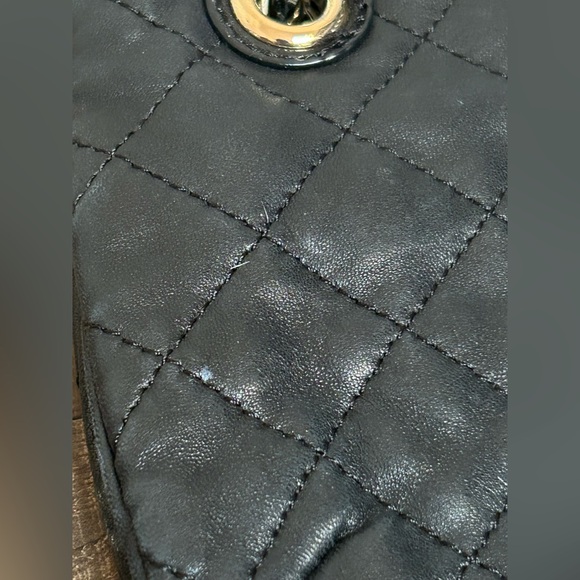 DKNY Black Leather Napa Quilted Crossbody Purse Pre-Owned Fair Condition - Picture 8 of 16